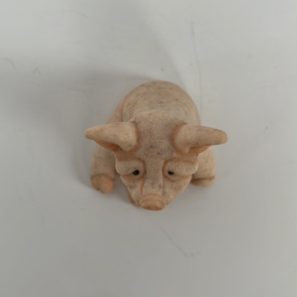 SECOND NATURE DESIGN INC. Quarry Critters Sitting Pig - Picture 12 of 16